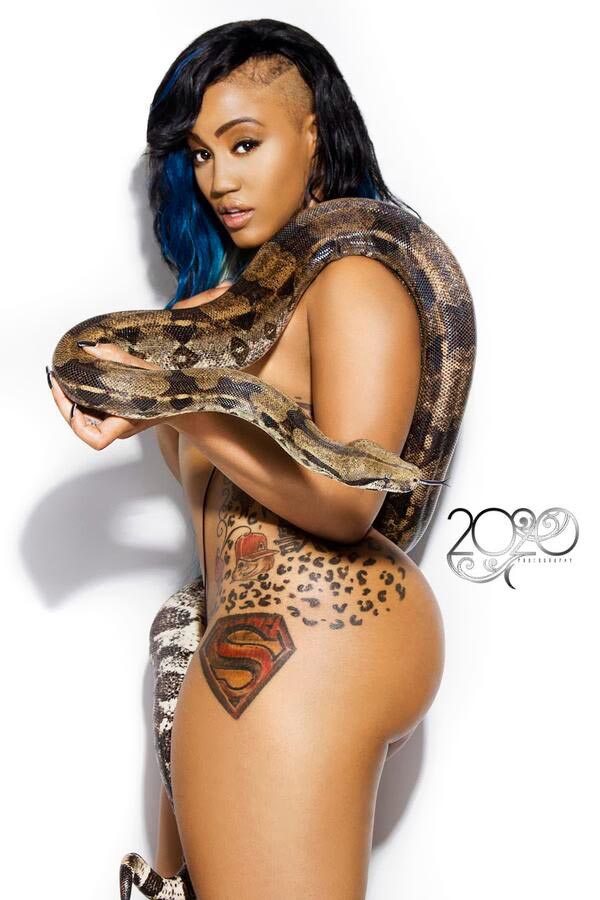 Jhonni Blaze @jhonniblaze: Snake Goddess – 2020 Photography