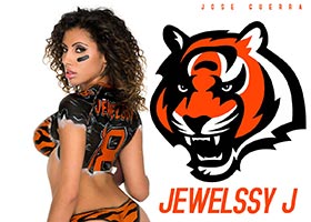 NFL Game of the Week Playoff Edition: Jewelssy J @missjewelssyj – Jose Guerra