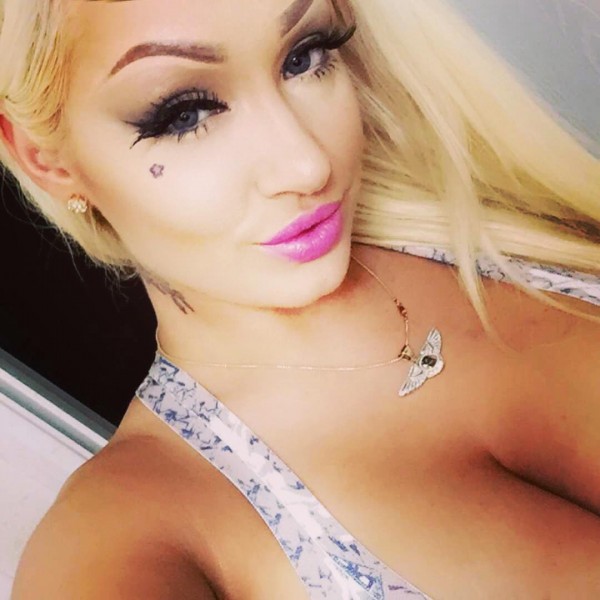 Tanya Barbie @tanyabarbielieder: Blonde Ambition - Jam-X