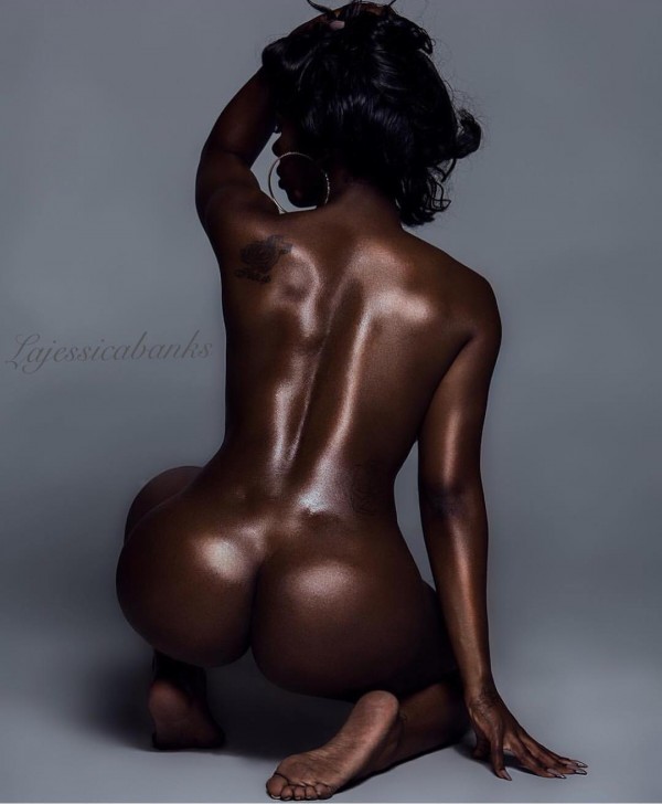 La Jessica Banks @la.jessicabanks: Chocolate Drop - 2020 Photography