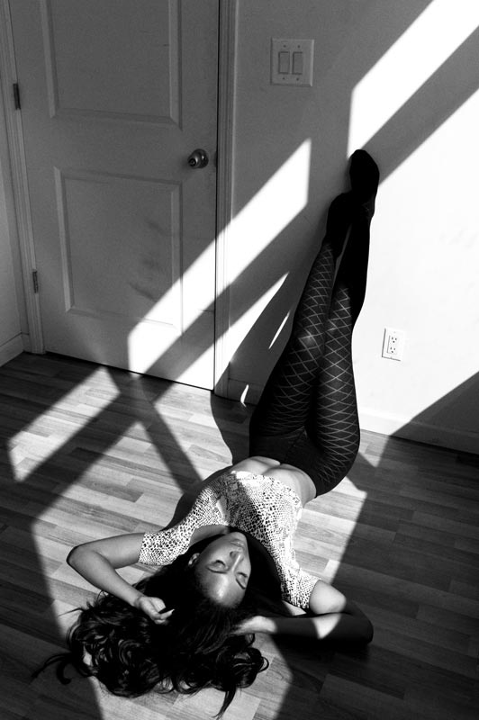 Shauna Melinda: Black & White in Brooklyn - Van Styles