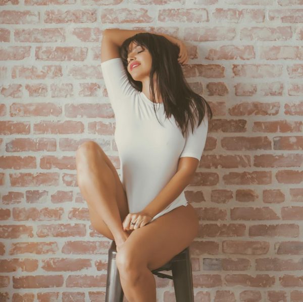 Vida Guerra: Motion Picture - Trill Imagery
