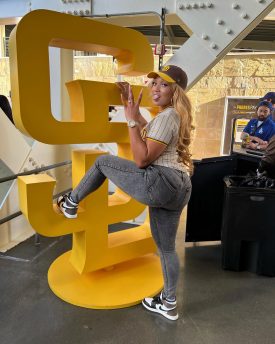 Lorraine @lorraine_sd x @blu3visions | Page 7 of 14 |DynastySeries.com