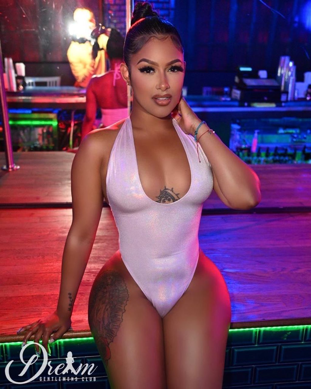 DynastySeries.com